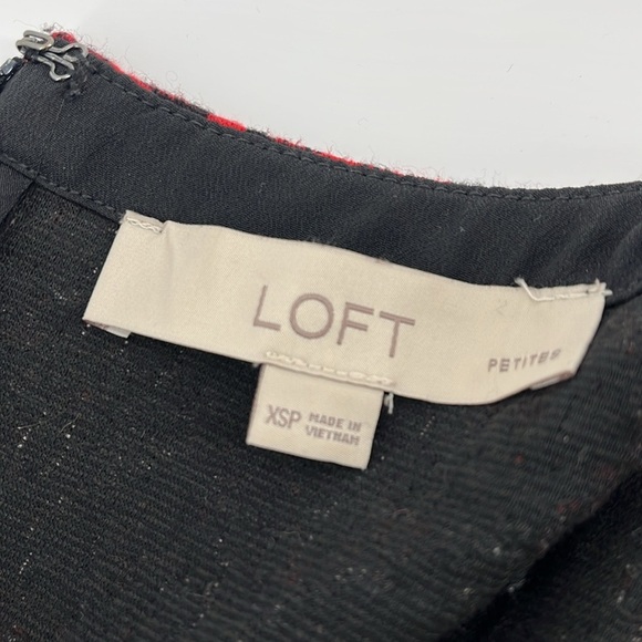 LOFT Scroll Floral Jacquard Short Sleeve Shift Mini Dress Red/Black Petite XS - Picture 7 of 8